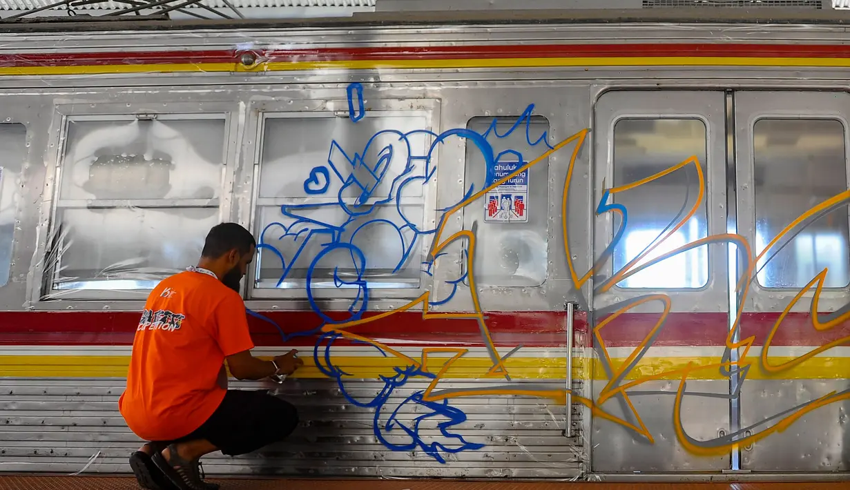 Kegiatan ini bagian dari rangkaian Hari Ulang Tahun (HUT) KAI Commuter ke-16. (merdeka.com/Arie Basuki)