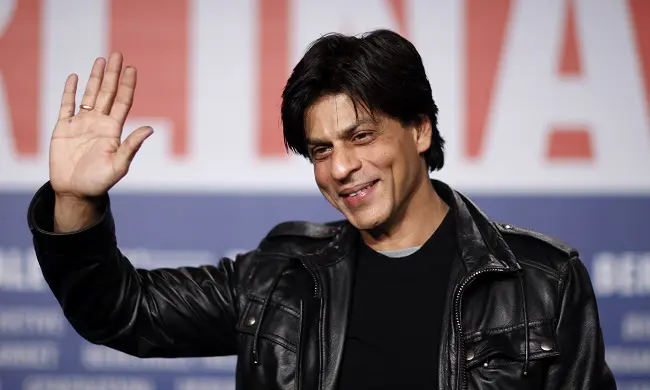 Shahrukh Khan dengan tampilan yang simple (sumber. youthconnect.in)
