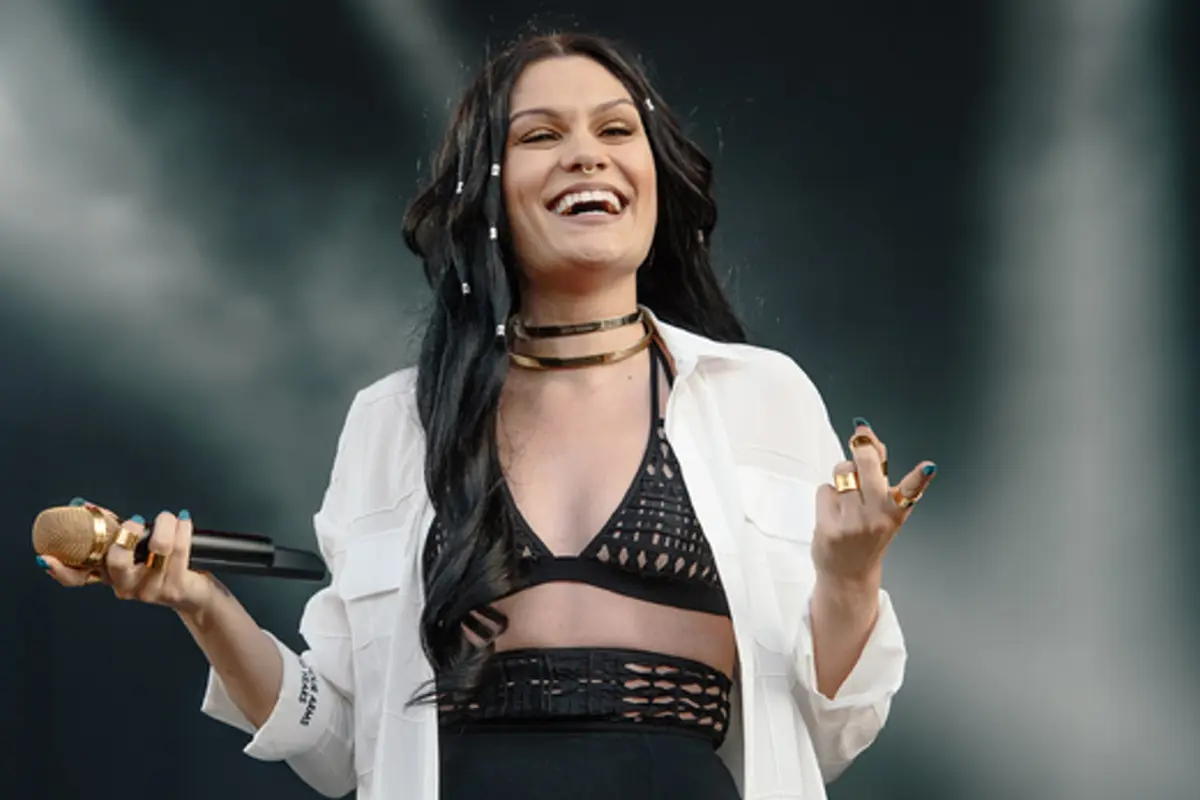 [Bintang] Jessie J