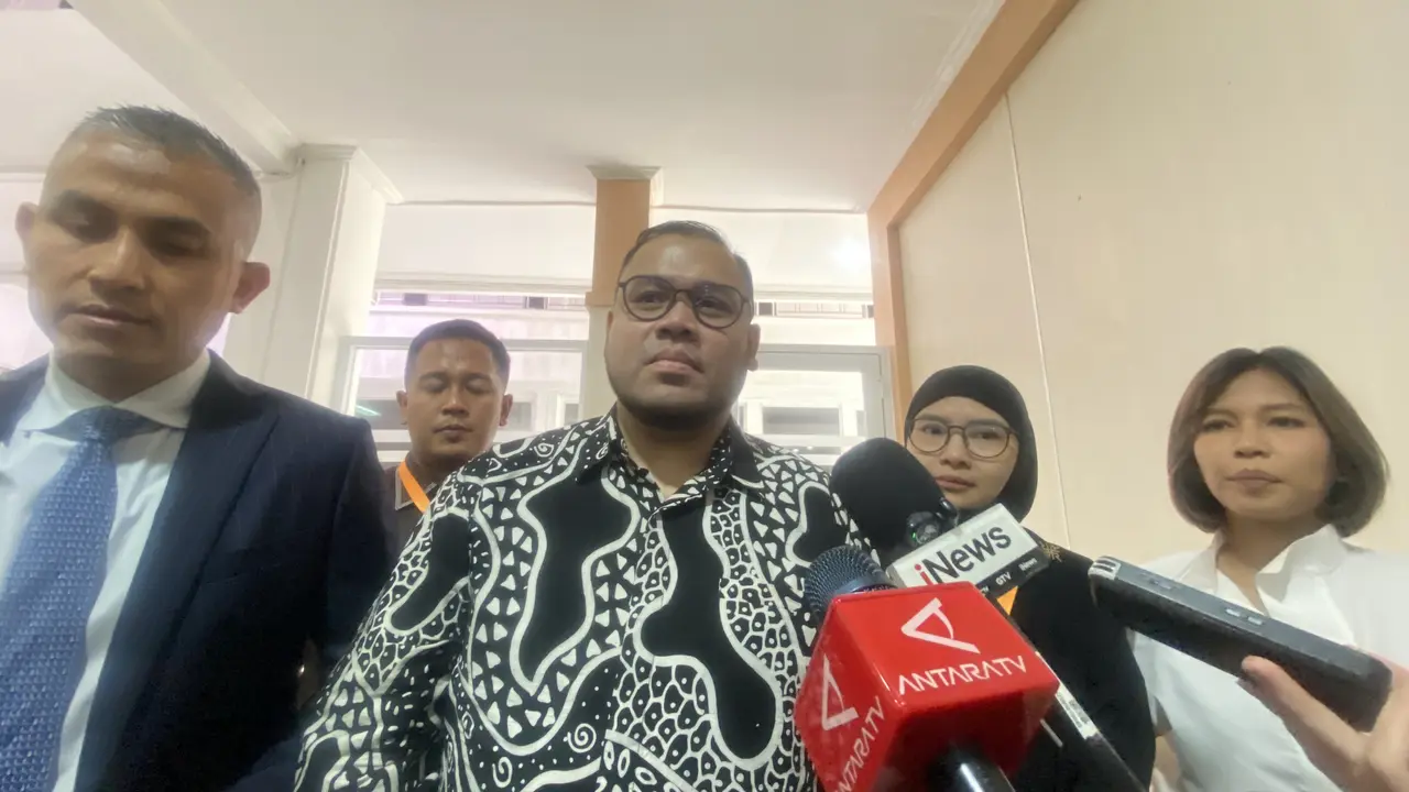 Terdakwa Ibam usai sidang vonis banding di Pengadilan Tinggi (PT) DKI Jakarta, Senin (31/8/2026). (Liputan6.com/Devira Prastiwi).