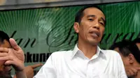 Presiden terpilih 2014-2019, Joko Widodo, memberikan beberapa pernyataan kepada awak media usai menghadiri acara Halal bi Halal di Jakarta, (8/8/2014). (Liputan6.com/Panji Diksana)