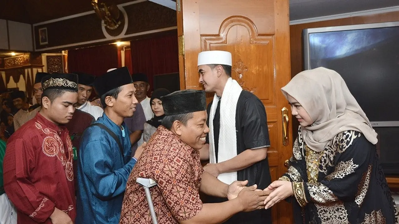 Ritual Keluarga Zumi Zola