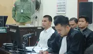 Sidang lanjutan perkara kasus dugaan vape berisi obat keras yang menjerat aktor Jonathan Frizzy digelar di Pengadilan Negeri Tangerang, Rabu (13/8/2025).