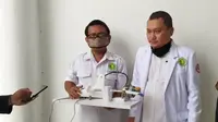 Dokter di Banjarnegara mengembangkan ventilator murah memanfaatkan kipas angin bekas. (Foto: Liputan6.com/Ook untuk Rudal Afgani)