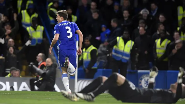 Aksi Marcos Alonso