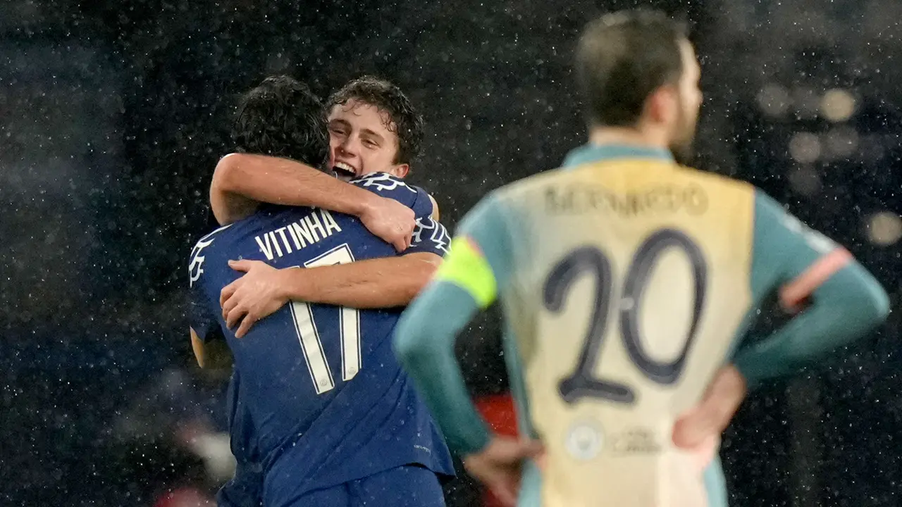 Foto: Pesta Pora Pemain PSG Setelah Comeback Atas Manchester City di Liga Champions