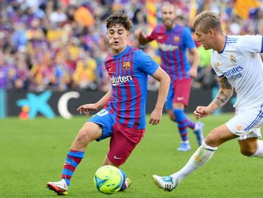 Gavi - Gelandang muda ini mencuri perhatian lantaran mencetak rekor sebagai pemain termuda Timnas Spanyol pada 6 Oktober lalu pada usia 17 tahun 60 hari. Di level klub, wonderkid ini juga cukup diandalkan, ia telah memainkan 19 laga di semua ajang dengan koleksi satu assist bersama Barcelona.