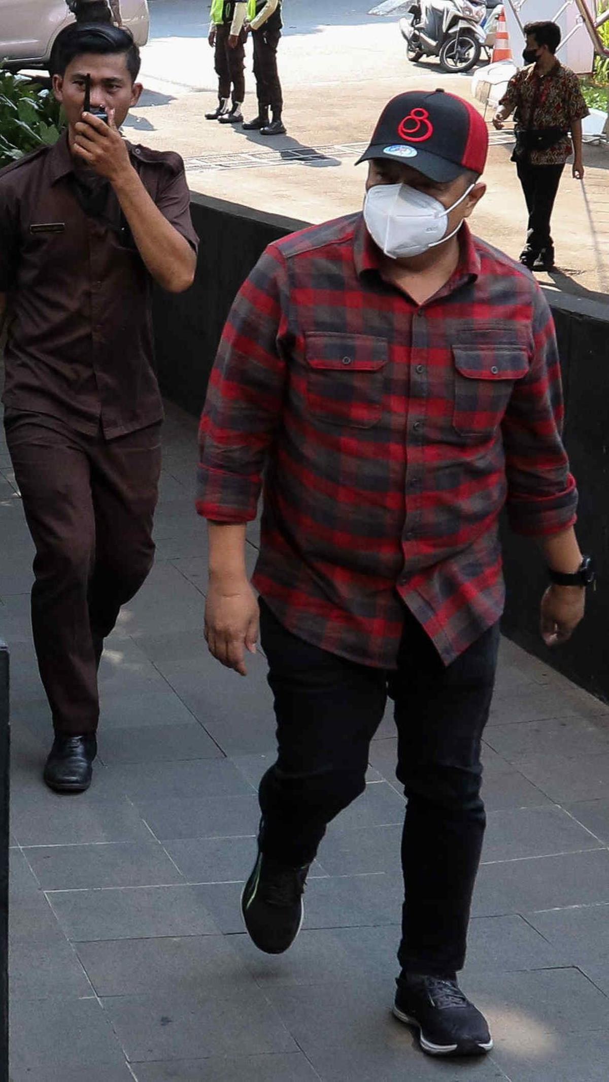 Setibanya di KPK, Muhammad Hatta langsung diperiksa.