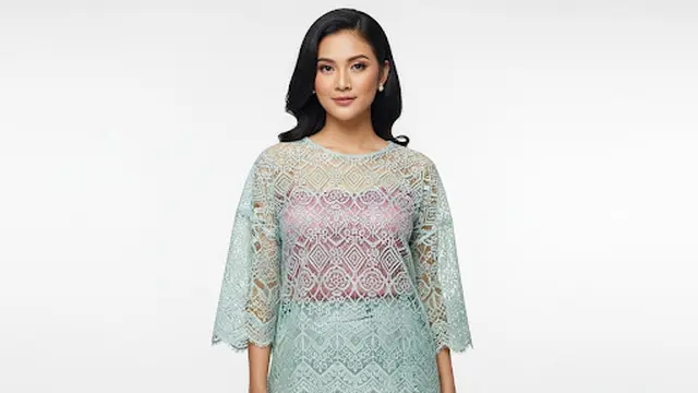 Atasan Brokat Mint Transparan Geometris