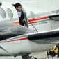 Komandan Lanud Supadio Pontianak Kolonel Pnb Tedi Rizalihadi mengatakan, pesawat asing bernama King Air itu, terbang lagi pukul 16.00 WIB. 