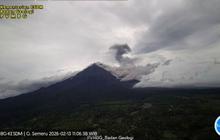 Gunung Semeru Lima Kali Erupsi Disertai Awan Panas Guguran, Warga Diimbau Waspada