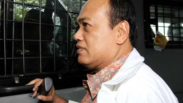 Diperiksa KPK, Irjen Djoko Kenakan Baju Tahanan