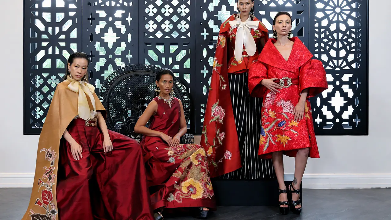 Smaradhana, Ungkapan Cinta Batik Kudus dari Denny Wirawan di HUT RI ke-75