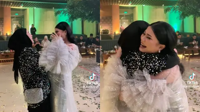 Ririe Fairus dan Hanum Mega