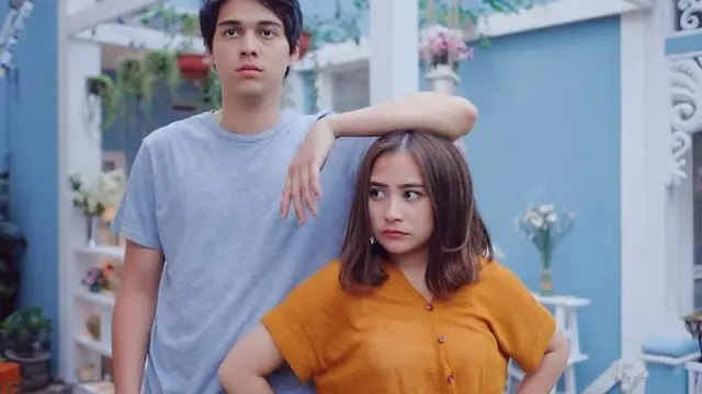 Prilly Latuconsina dan Maxime Bouttier