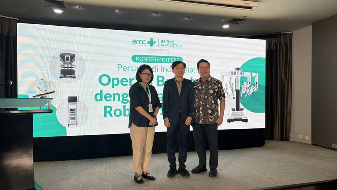 Pertama di Indonesia, RS EMC Alam Sutera Lakukan Operasi Bariatik yang Lebih Presisi dengan Robotic Surgery