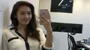 Dilansir dari laman Koreaboo (20/08/16), Jessica Jung mengunggah sebuah foto ke akun Snapchatnya. Yang lebih menariknya lagi, ia menyelipkan gambar yang bertuliskan 'I LOVE SEOUL'. (Snapchat)