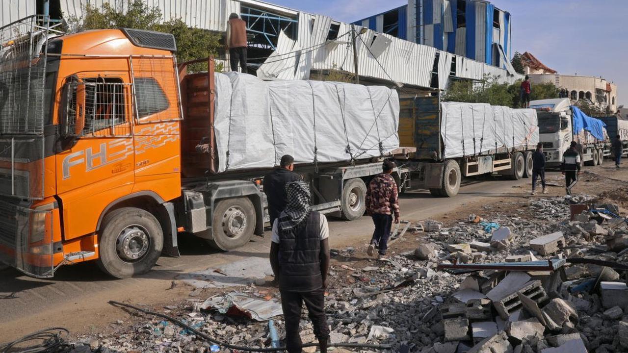 Israel Bakal Izinkan Truk Bantuan Masuk ke Gaza Setelah Dua Bulan, Ternyata Taktik untuk Usir Warga Palestina