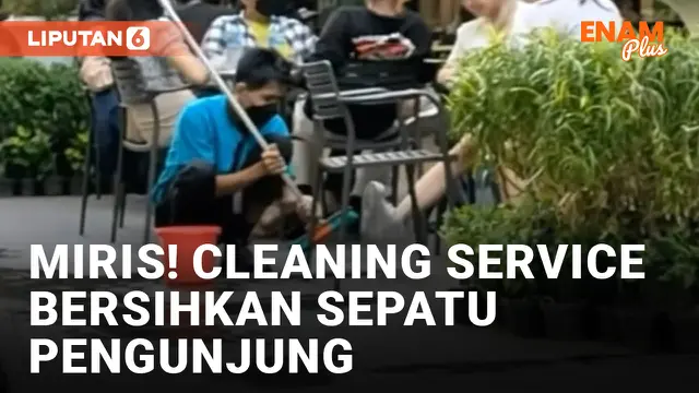 Viral! Cleaning Service Bersihkan Sepatu Pengunjung Mall yang Masih Dikenakan