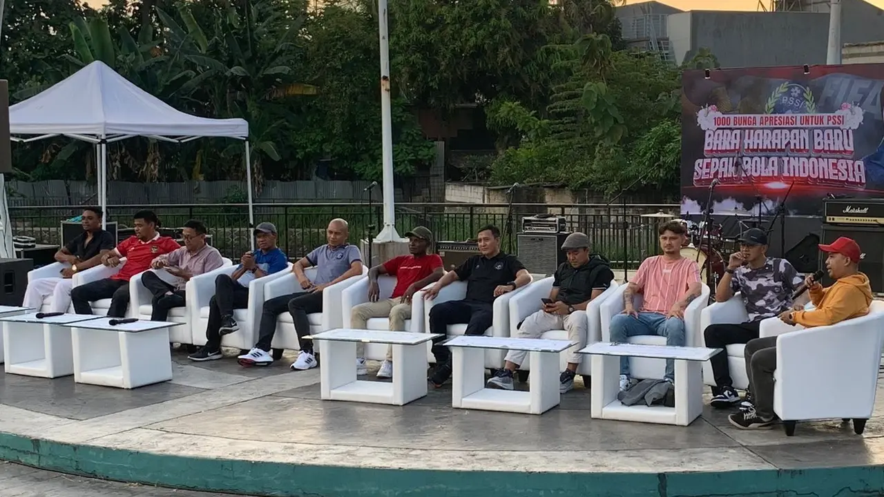 Sejumlah legenda sepak bola Indonesia berpartisipasi memberikan dukungan kepada PSSI untuk mewujudkan sepak bola yang bersih. (Istimewa)