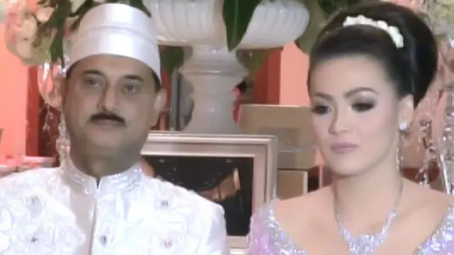 Menikah, Christy Jusung Menangis