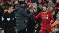 Manajer Liverpool, Jurgen Klopp, memastikan Adam Lallana akan meninggalkan klub musim ini seiring berakhirnya kontrak di Anfield Stadium. (AFP/Paul Ellis)