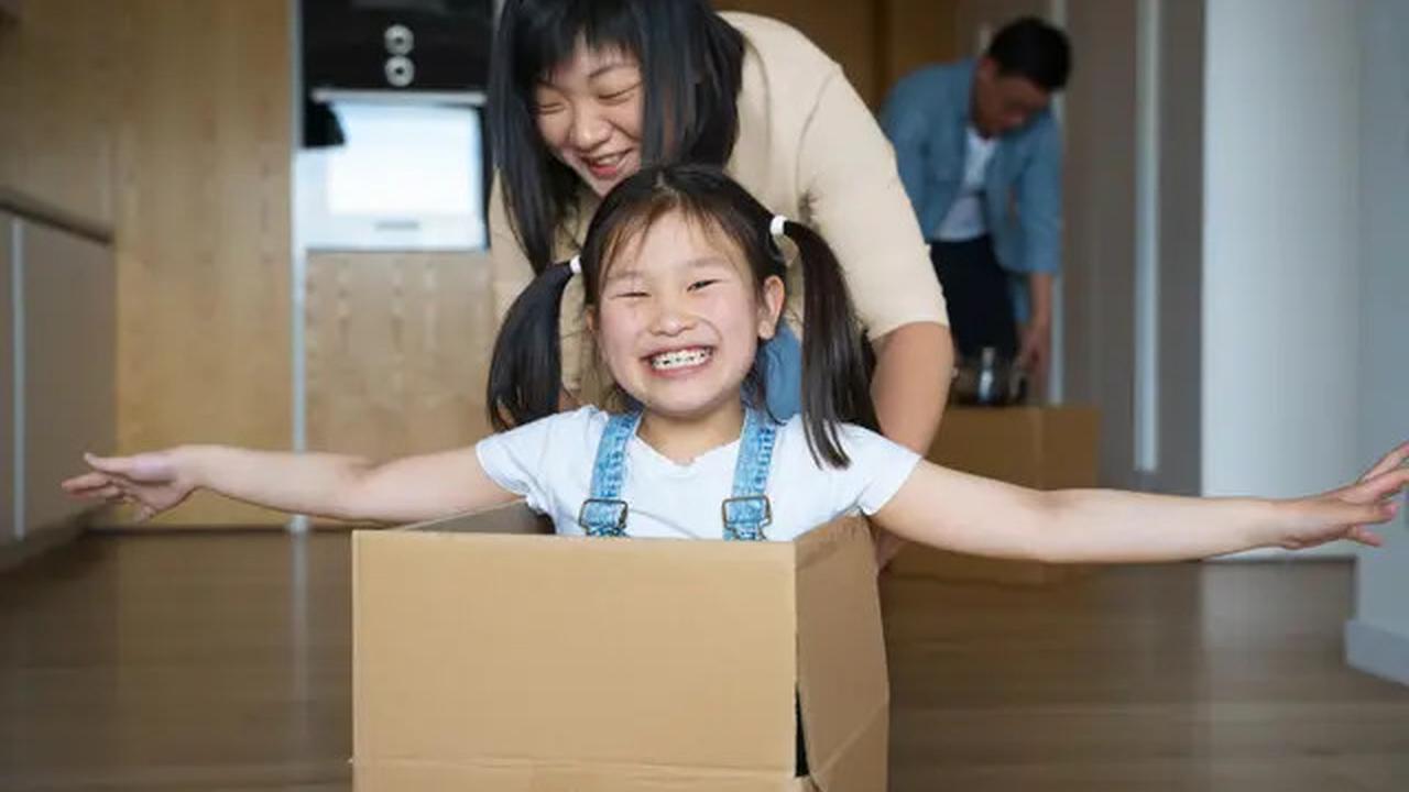 Jalin Koneksi Emosional, 5 Tips agar Anak Lebih Terbuka dengan Orang Tua