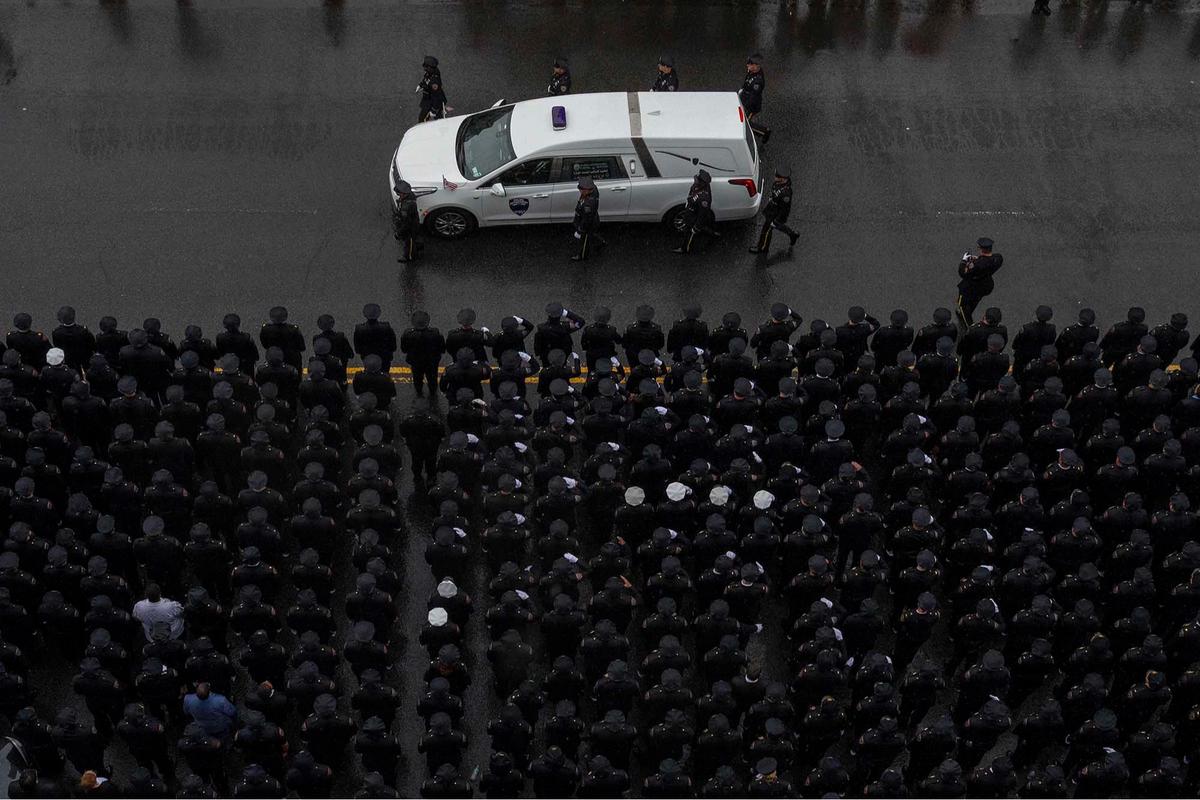 FOTO: Penghormatan Terakhir untuk Didarul Islam, Polisi Muslim New York yang Gugur Saat Penembakan Massal