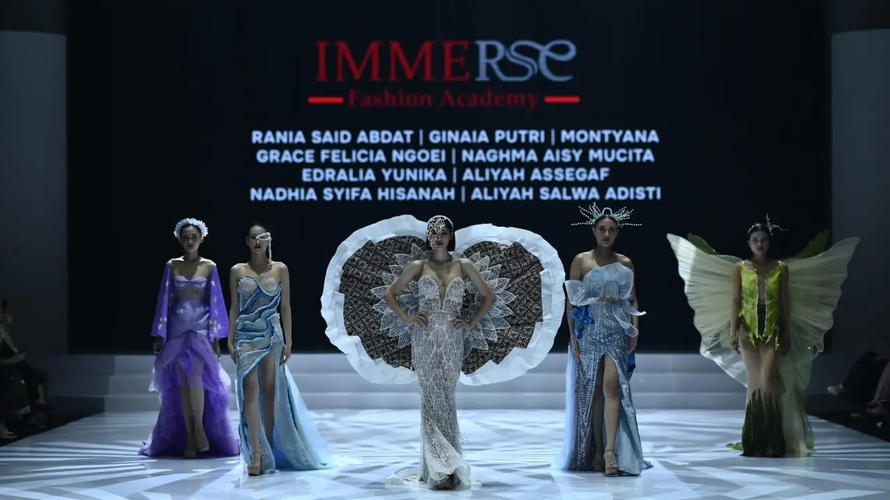 Indonesia Fashion Week 2024