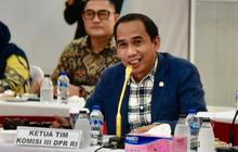 VIDEO: 'Rudal' DPR Keker Calon Kuat Wakapolri, Komjen Paling Senior Potensi Dampingi Kapolri Listyo