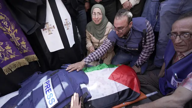 FOTO: Wartawan Al Jazeera Tewas dalam Serangan Israel di Tepi Barat