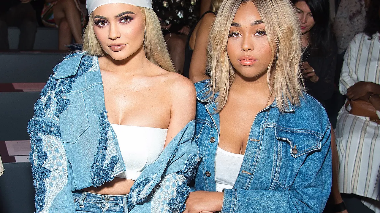 [Bintang] Jordyn Woods - Kyllie Jenner