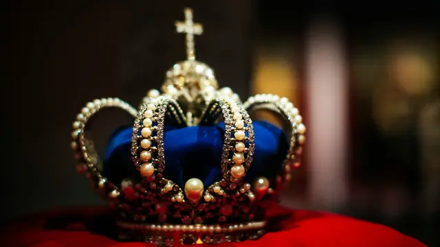 Crown
