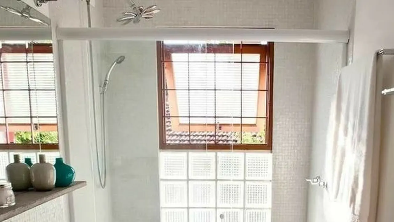 Desain Kamar Mandi Unik Sederhana Tapi Mewah