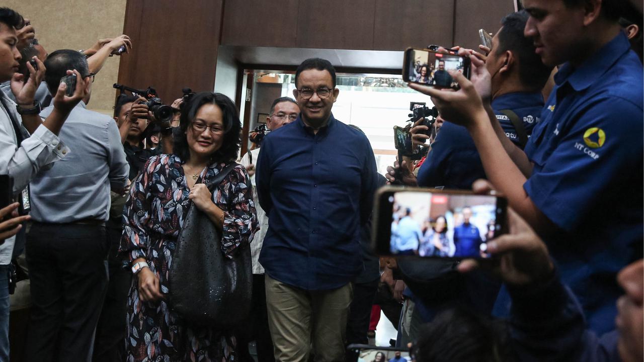 Anies Baswedan hadiri sidang perdana Tom Lembong