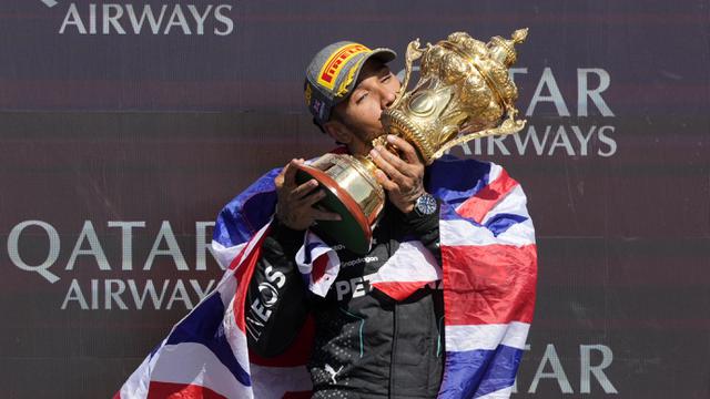Foto: Kemenangan Spesial Lewis Hamilton di F1 GP Inggris 2024, Dahaga 3 Musim Terobati di Balapan Kandang