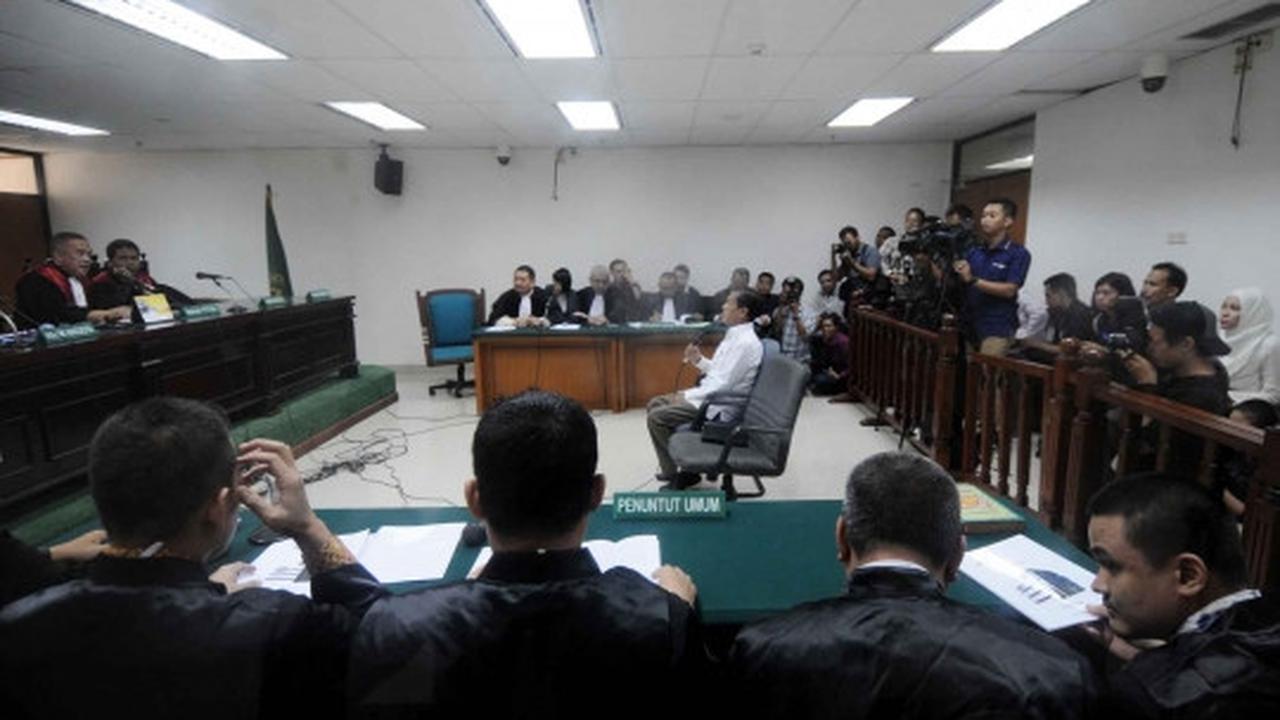 Politisi PDIP Ardiansyah jalani sidang perdana terkait suap batubara