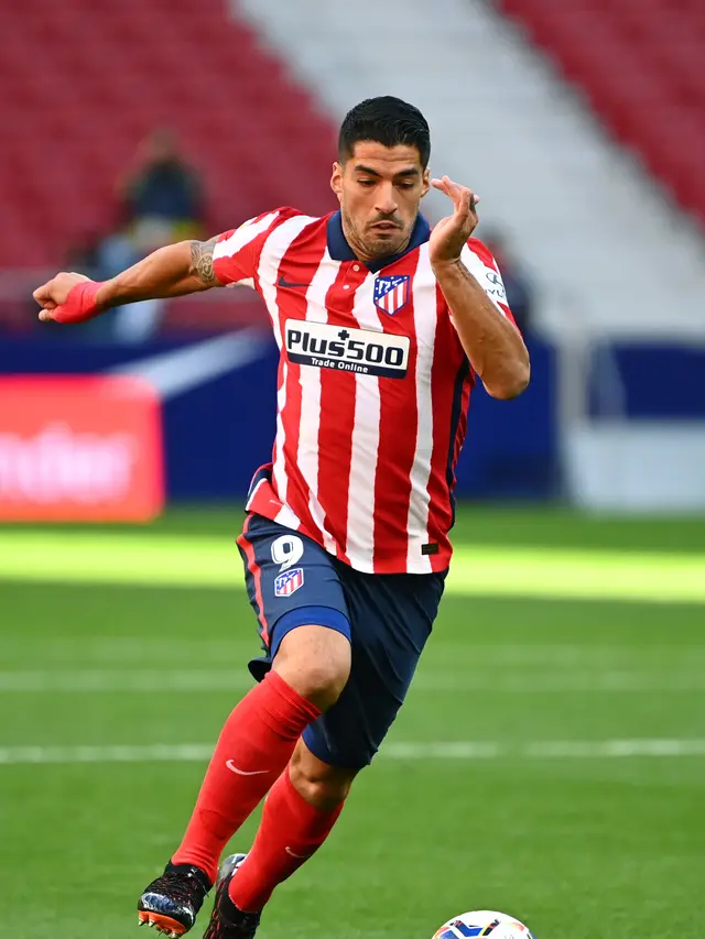 Luis Suarez Positif Terjangkit COVID-19