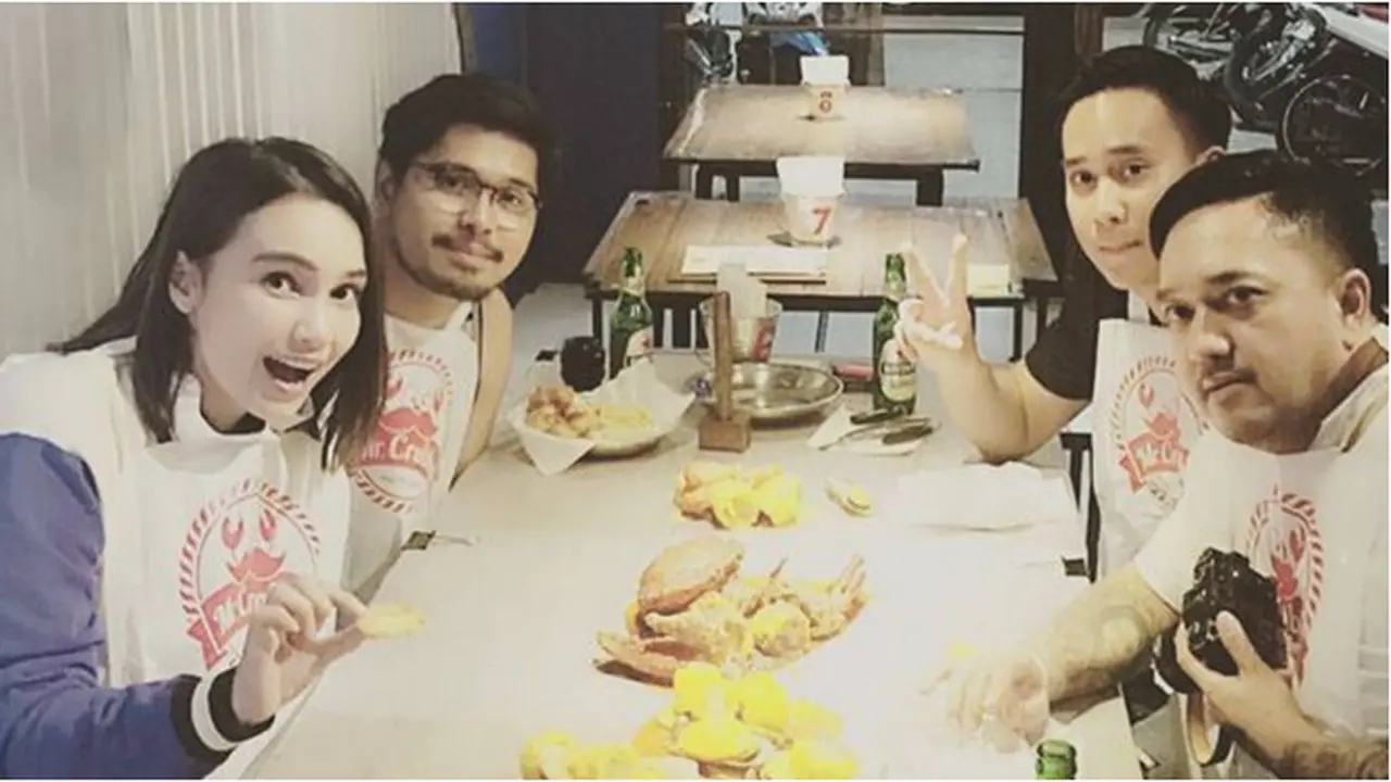 Feby Febiola dan Franky Sihombing