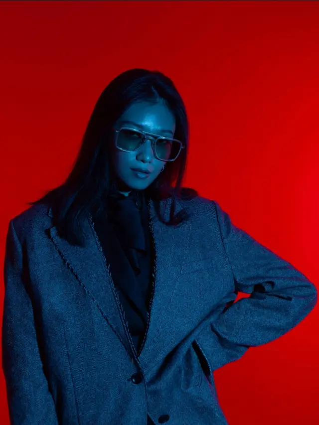 Kacamata STARK, kolaborasi antara MARVEL dan SATURDAYS