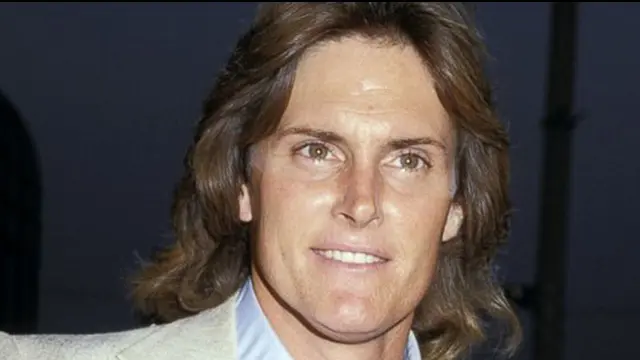 Meski Transgender, Bruce Jenner Tetap Tertarik Dengan Wanita