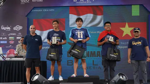 Para Pemenang Oceanman Indonesia 2022