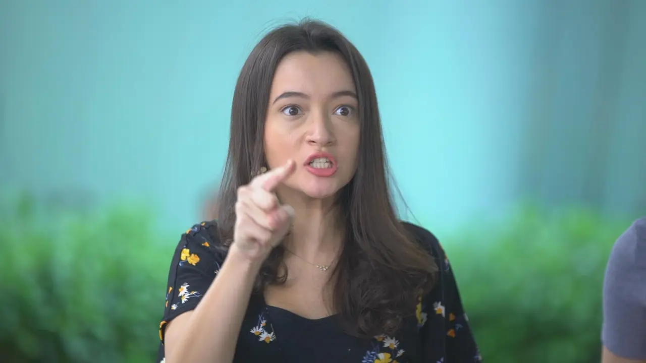 Cinta Tapi Benci