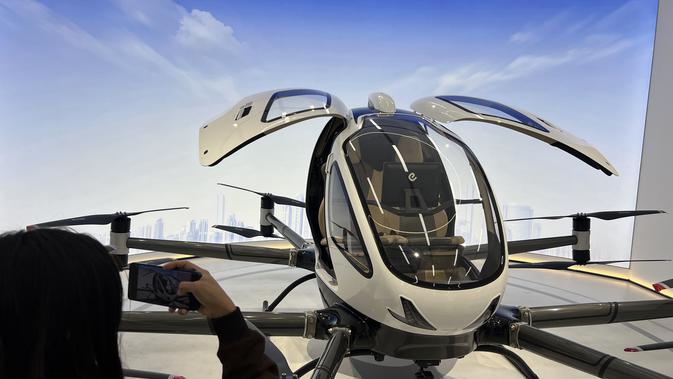 Laporan Liputan6.com dari China: Berkunjung ke Markas EHang, Taksi Terbang Hingga Penyelamat Bencana