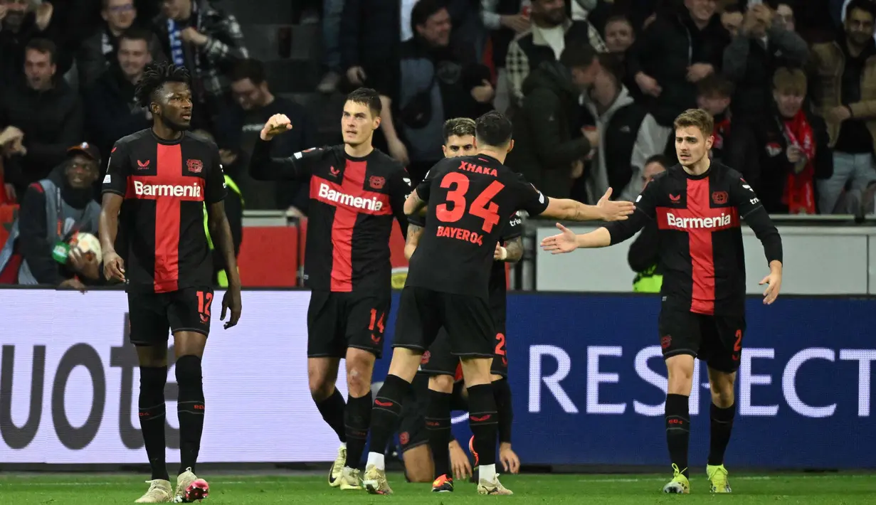 Penyerang Bayer Leverkusen melakukan selebrasi saat pertandingan sepak bola leg kedua babak 16 besar Grup Liga Eropa UEFA melawan Qarabag, di Leverkusen, Jerman pada 14 Maret 2024. (INA FASSBENDER/AFP)