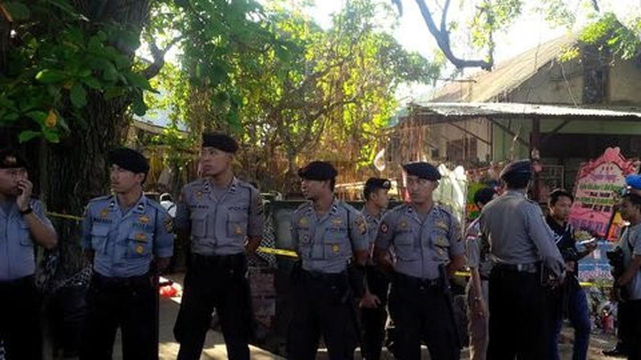 Margriet dihadirkan, rekonstruksi pembunuhan Angeline dikawal ketat