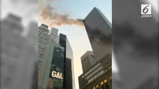 Kebakaran terjadi di bagian atas Trump Tower di New York, Amerika Serikat.