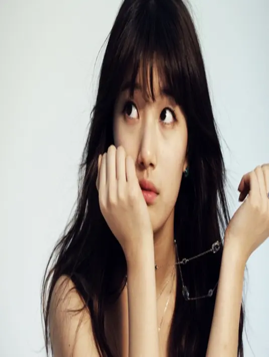 "Suzy tak pernah banyak bicara ketika netizen berkomentar pedas untuknya, namun Suzy terus membuktikan kegigihannya dalam aktingnya," ungkap sumber terdekat pada Allkpop. (Soompi/Bintang.com)