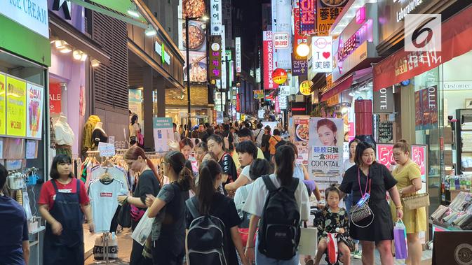 Hasil Tangkapan dari Galaxy Note 10 Plus di malam hari (Liputan6.com/Istiarto Sigit)