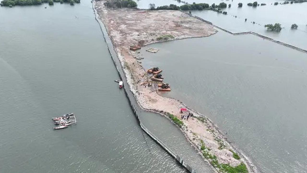 Data Satelit Ungkap Pagar Laut Mulai Dibangun di Era Jokowi, Beberkan Fakta-Fakta Penting